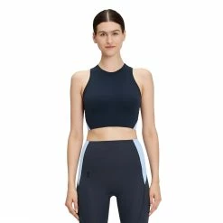 On | Women's Movement Crop - Navy 9 On | Women's Movement Crop - Navy -True Motion Sales Store 1WD10110900 W On MovementCrop front2
