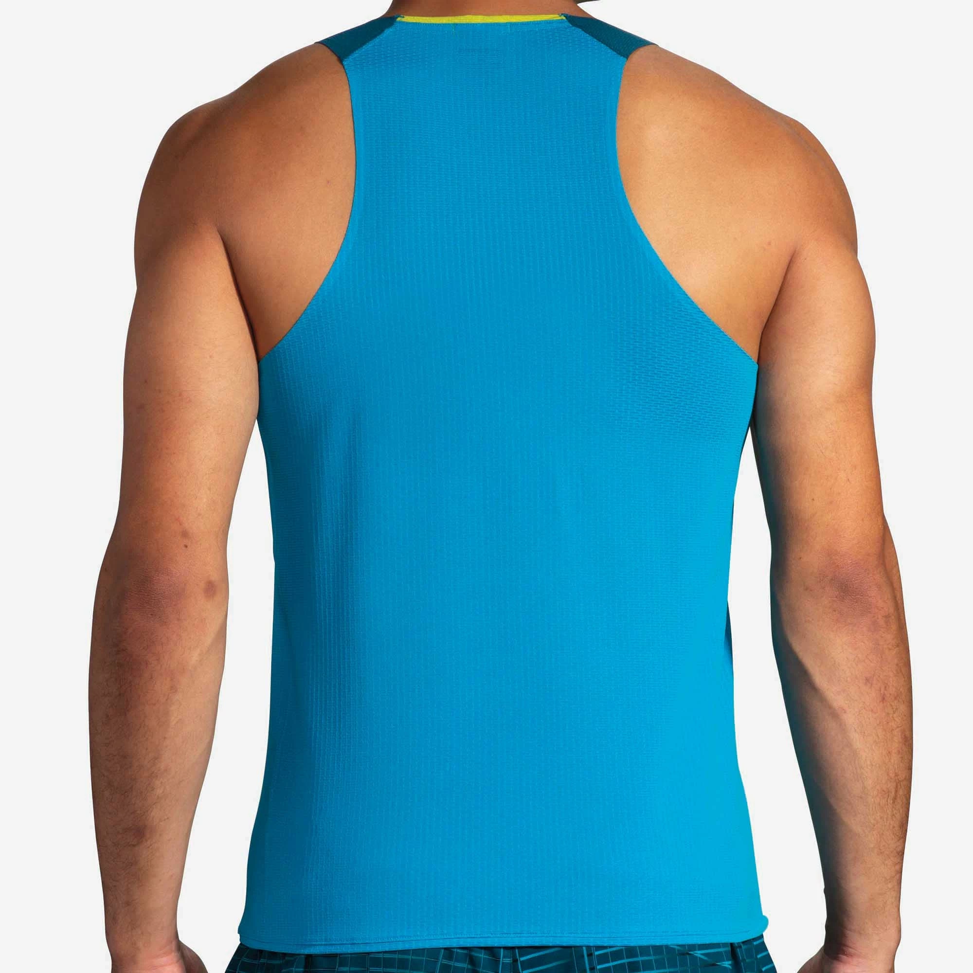 Brooks | Men's Atmosphere Singlet 4 Brooks | Men's Atmosphere Singlet - Image 2