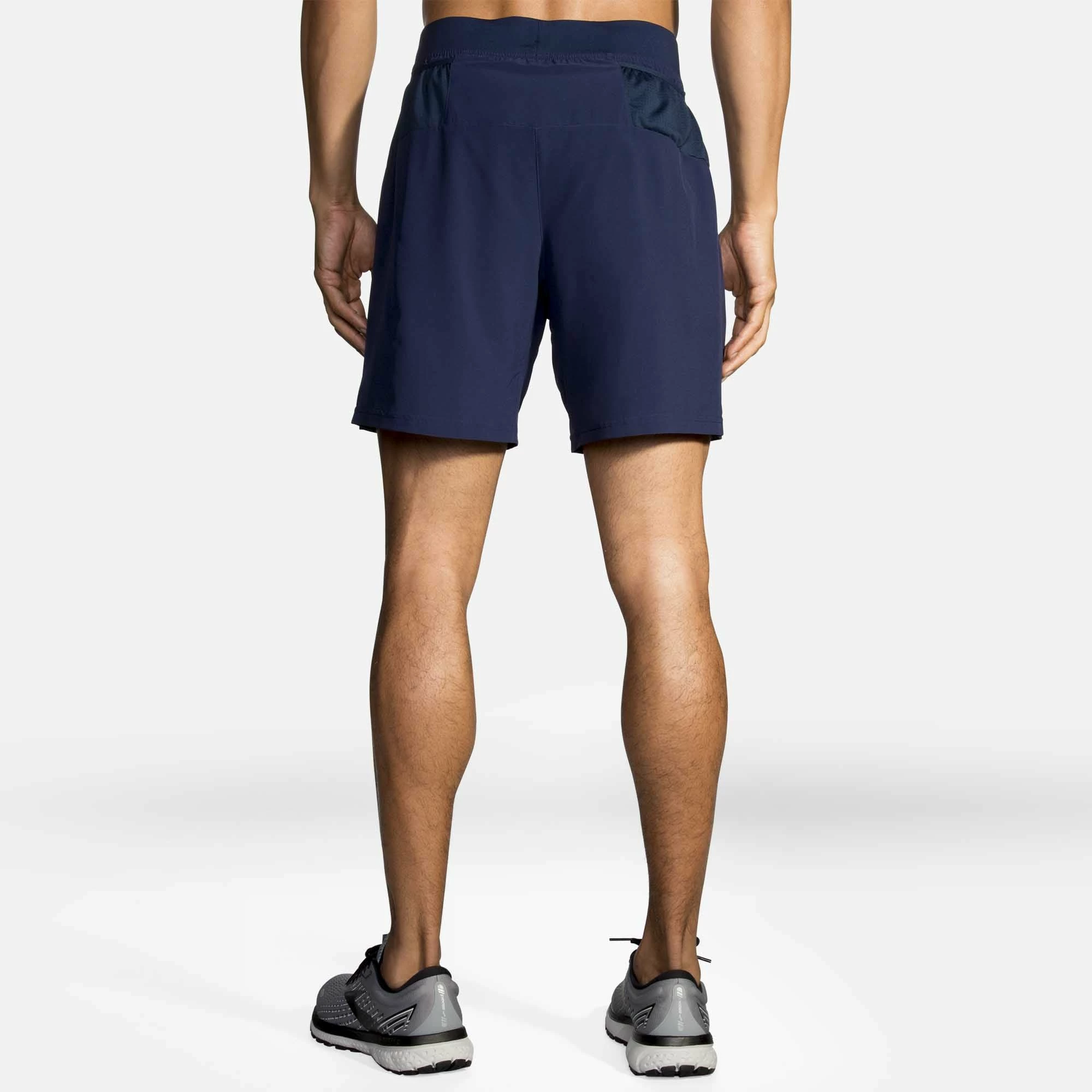 Brooks | Men's Sherpa 7" 2-in-1 Short - Navy 4 Brooks | Men's Sherpa 7" 2-in-1 Short - Navy - Image 2