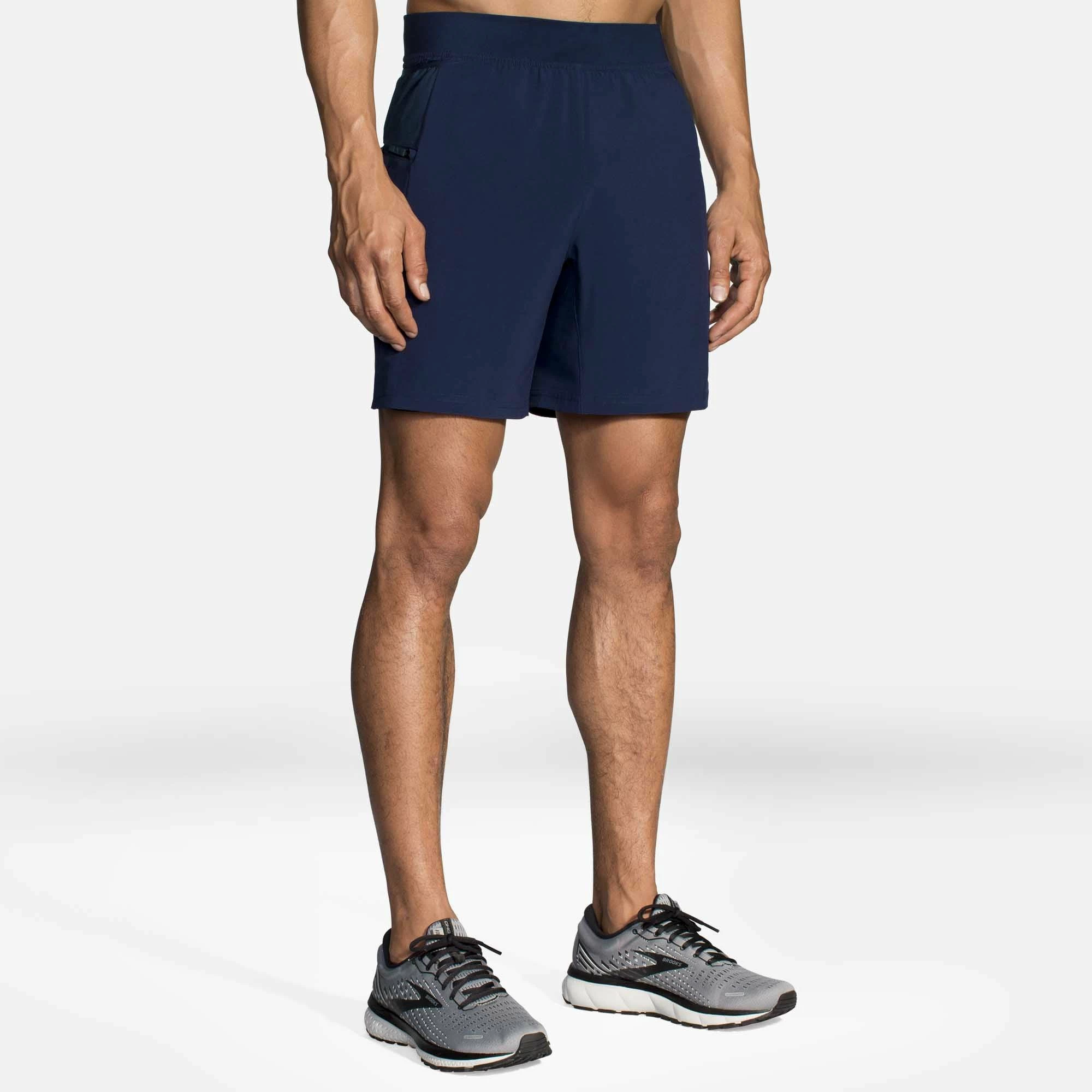 Brooks | Men's Sherpa 7" 2-in-1 Short - Navy 3 Brooks | Men's Sherpa 7" 2-in-1 Short - Navy