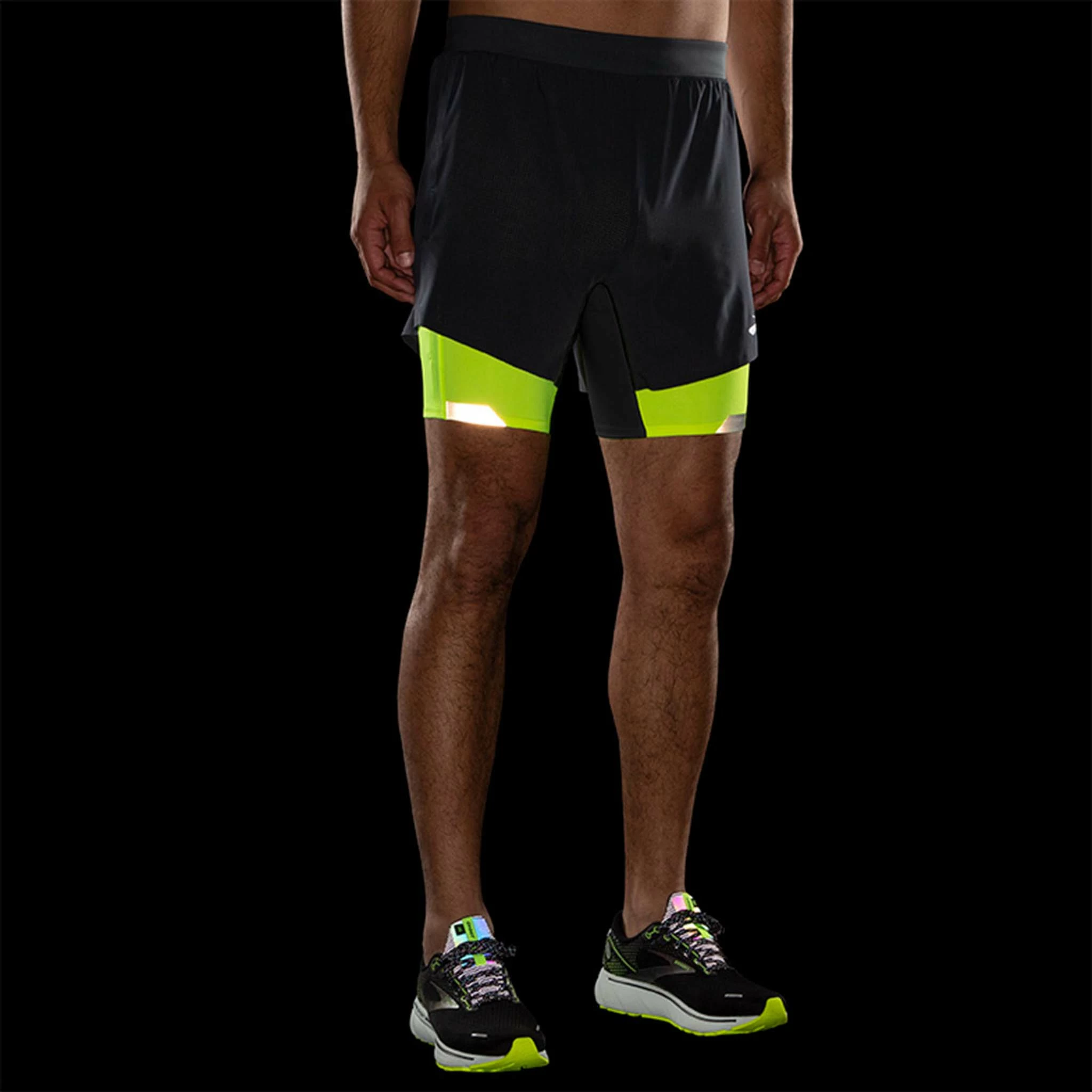Brooks | Men's Run Visible 5" 2-in-1 Short 4 Brooks | Men's Run Visible 5" 2-in-1 Short - Image 2