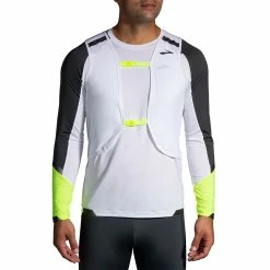 Brooks | Men's Run Visible Convertible Jacket 16 Brooks | Men's Run Visible Convertible Jacket -True Motion Sales Store 211406134 M Brooks RunVisibleConvertibleJacket frontvest