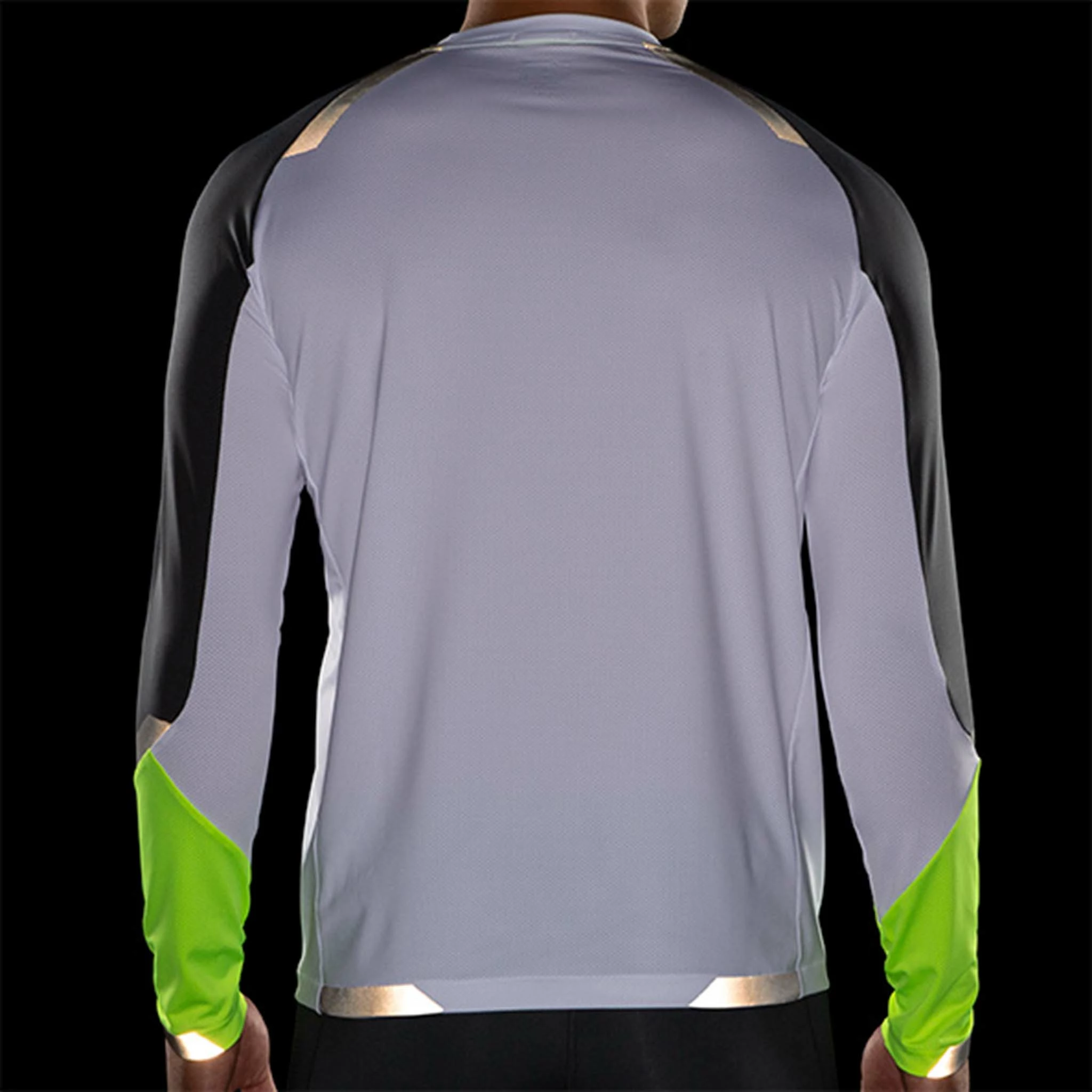 Brooks | Men's Run Visible Long Sleeve 5 Brooks | Men's Run Visible Long Sleeve - Image 3