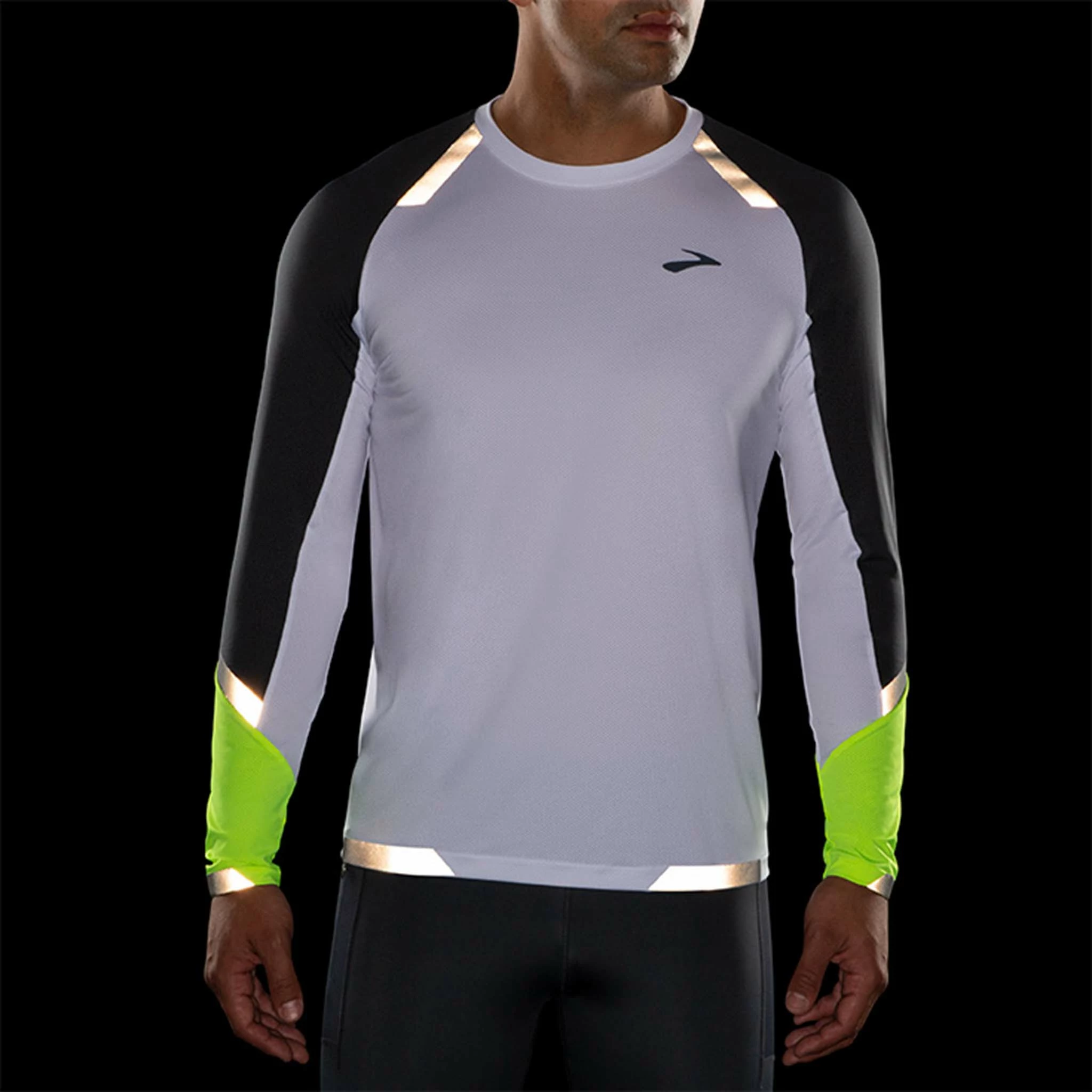 Brooks | Men's Run Visible Long Sleeve 4 Brooks | Men's Run Visible Long Sleeve - Image 2