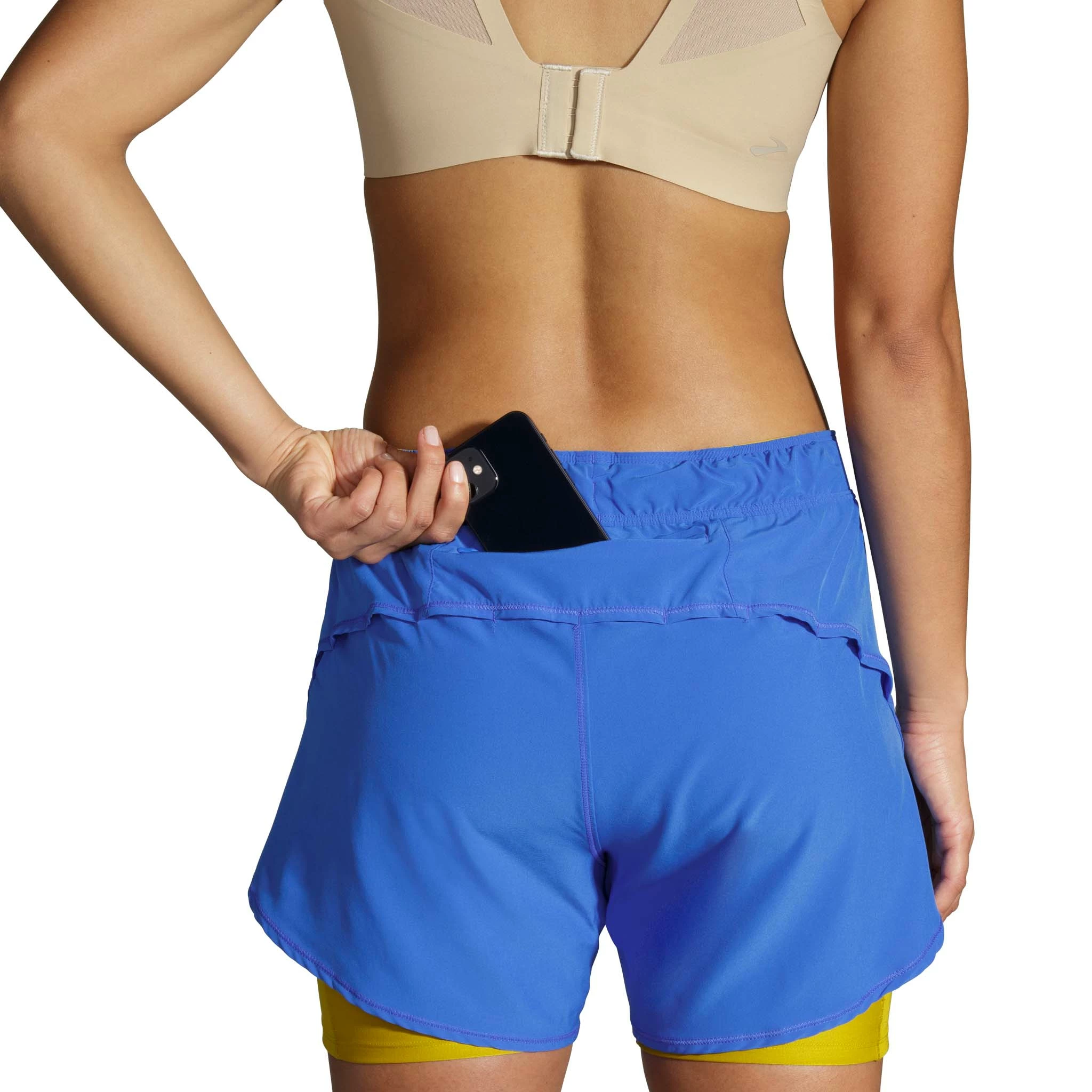 Brooks | Women's Chaser 5" 2in1 Short 5 Brooks | Women's Chaser 5" 2in1 Short - Image 3