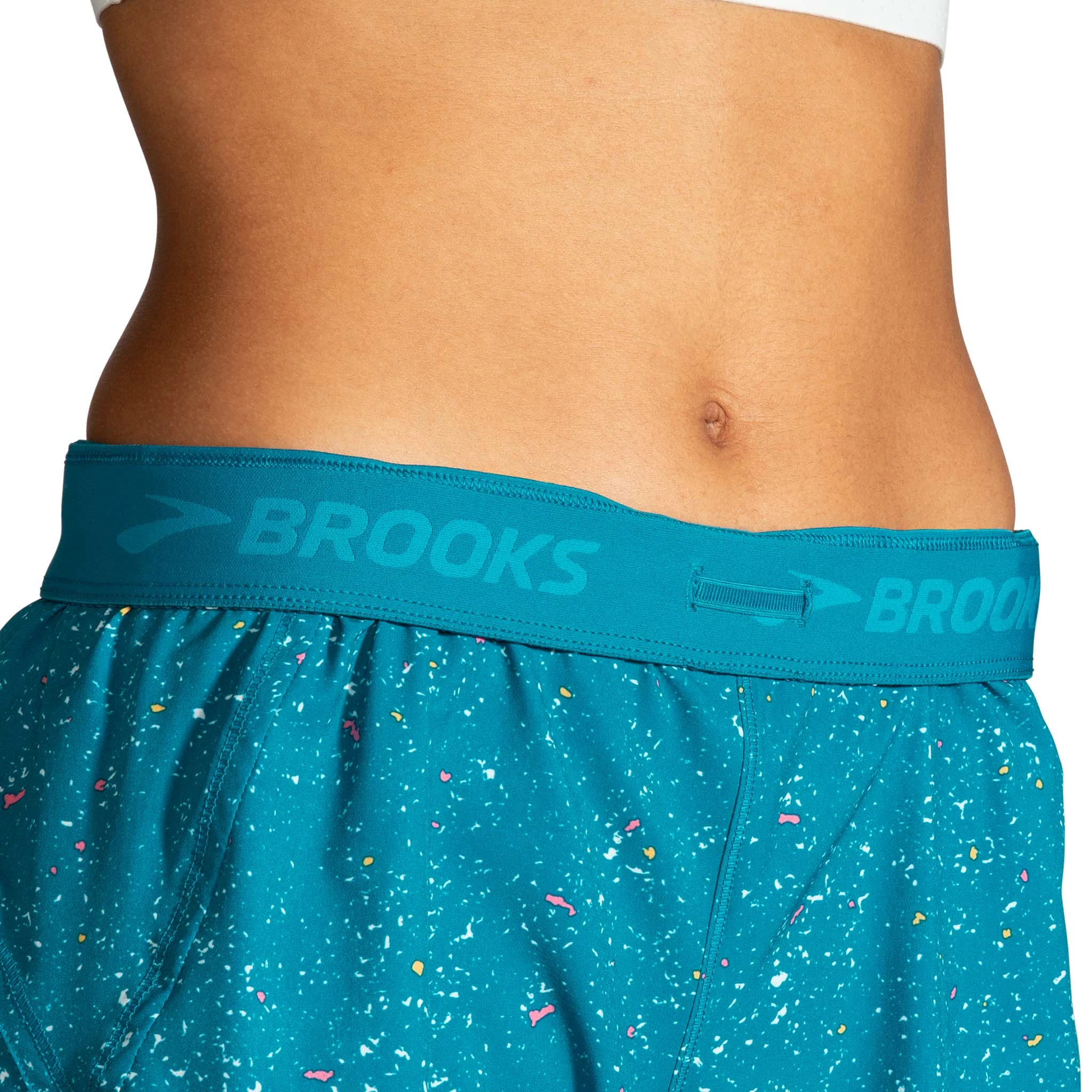 Brooks | Women's Chaser 5" 2-in-1 Short - Lagoon Speckle Print 5 Brooks | Women's Chaser 5" 2-in-1 Short - Lagoon Speckle Print - Image 3
