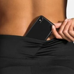 Brooks | Women's Switch Hybrid Tight 14 Brooks | Women's Switch Hybrid Tight -True Motion Sales Store 221505 001 D4 Switch Hybrid Tight