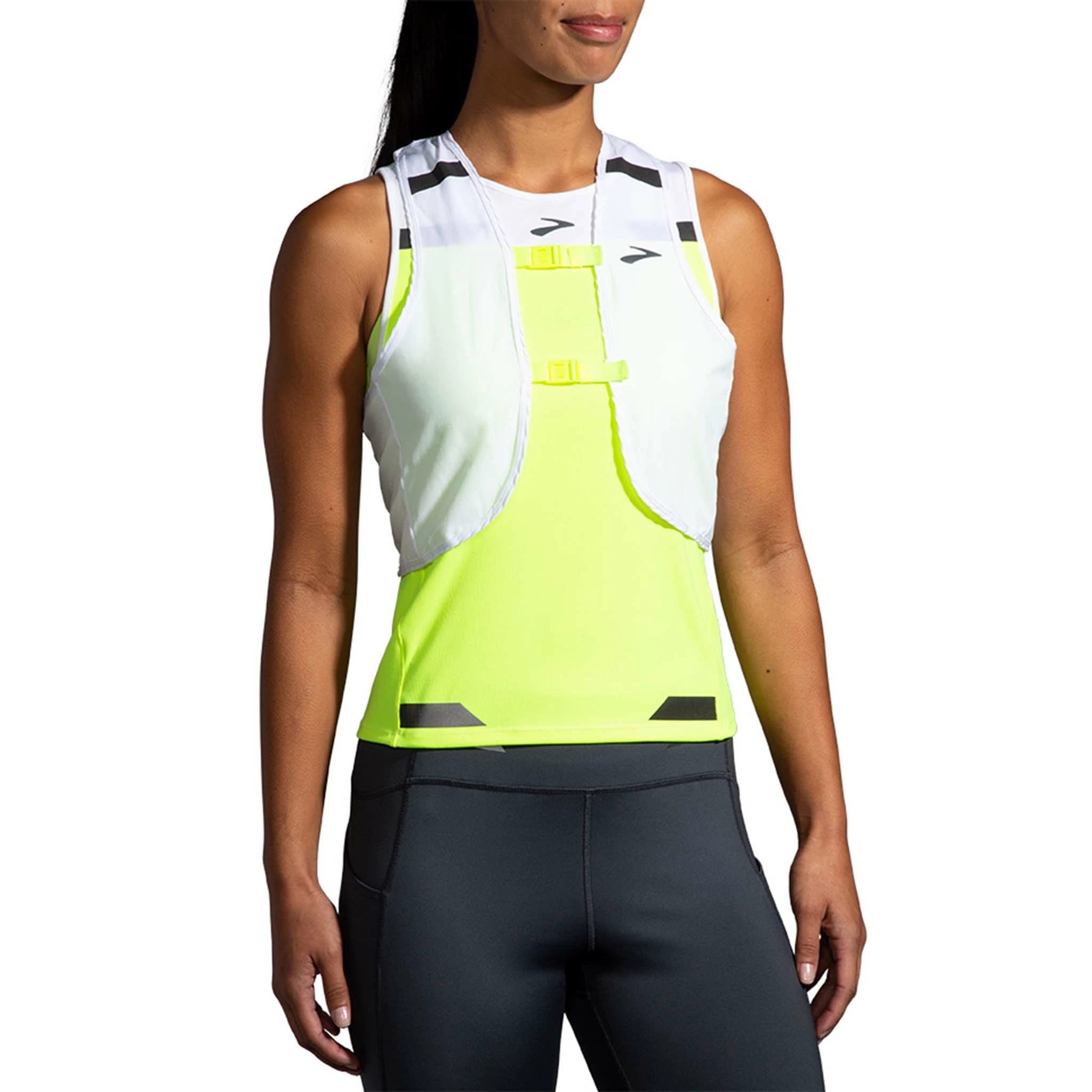 Brooks | Women's Run Visible Convertible Jacket 7 Brooks | Women's Run Visible Convertible Jacket - Image 5