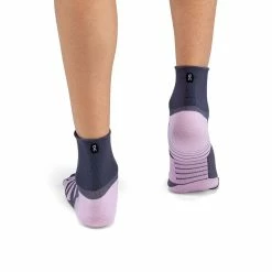On | Women's Performance Mid Sock 9 On | Women's Performance Mid Sock -True Motion Sales Store 355.00833 W On PerformanceMidSock back