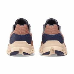 On | Women's Cloudstratus Running Shoes 11 On | Women's Cloudstratus Running Shoes -True Motion Sales Store 39.98657 W On Cloudstratus back