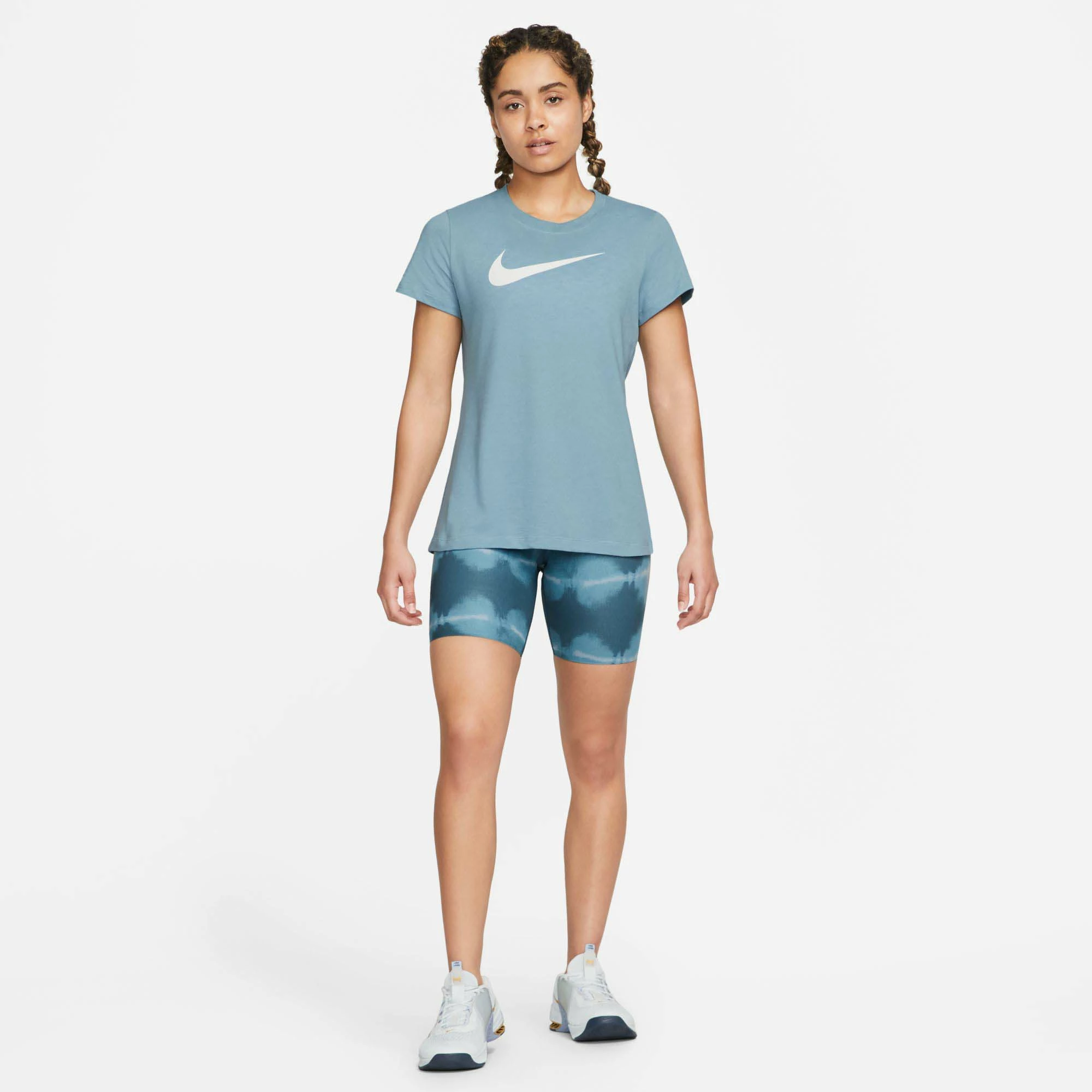 Nike | Women's Dry Tee DFC Crew 6 Nike | Women's Dry Tee DFC Crew - Image 4