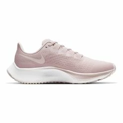 Nike | Women's Air Zoom Pegasus 37 Running Shoes 19 Nike | Women's Air Zoom Pegasus 37 Running Shoes -True Motion Sales Store BQ9647601 F nike airzoompegasus37 rightinner