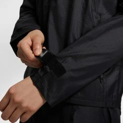 Nike | Women's Essential Jacket Plus 19 Nike | Women's Essential Jacket Plus -True Motion Sales Store CZ2851 010 W Nike EssentialJacketPlus sleeves