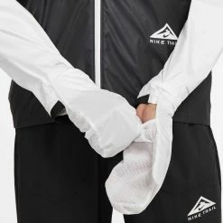 Nike | Men's SF Trail Windrunner Jacket -True Motion Sales Store CZ9054 010 PHSYM004 2000