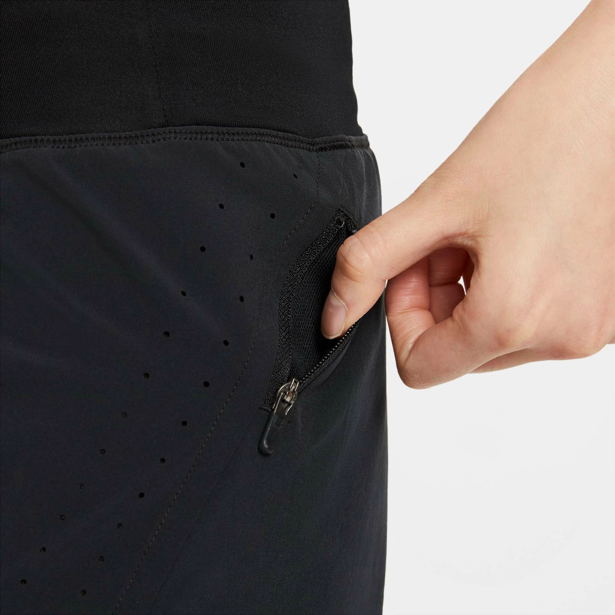 Nike | Women's Eclipse 2in1 Short 6 Nike | Women's Eclipse 2in1 Short - Image 4