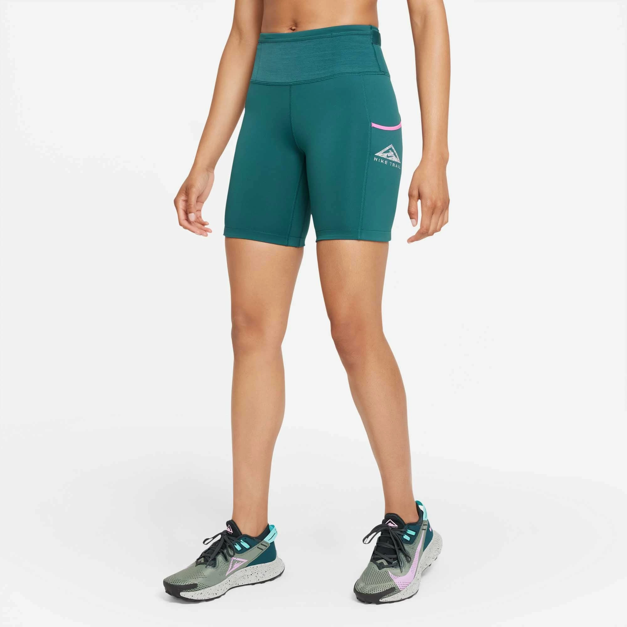Nike | Women's Epic Luxe Tight Short Trail 9 Nike | Women's Epic Luxe Tight Short Trail - Image 7