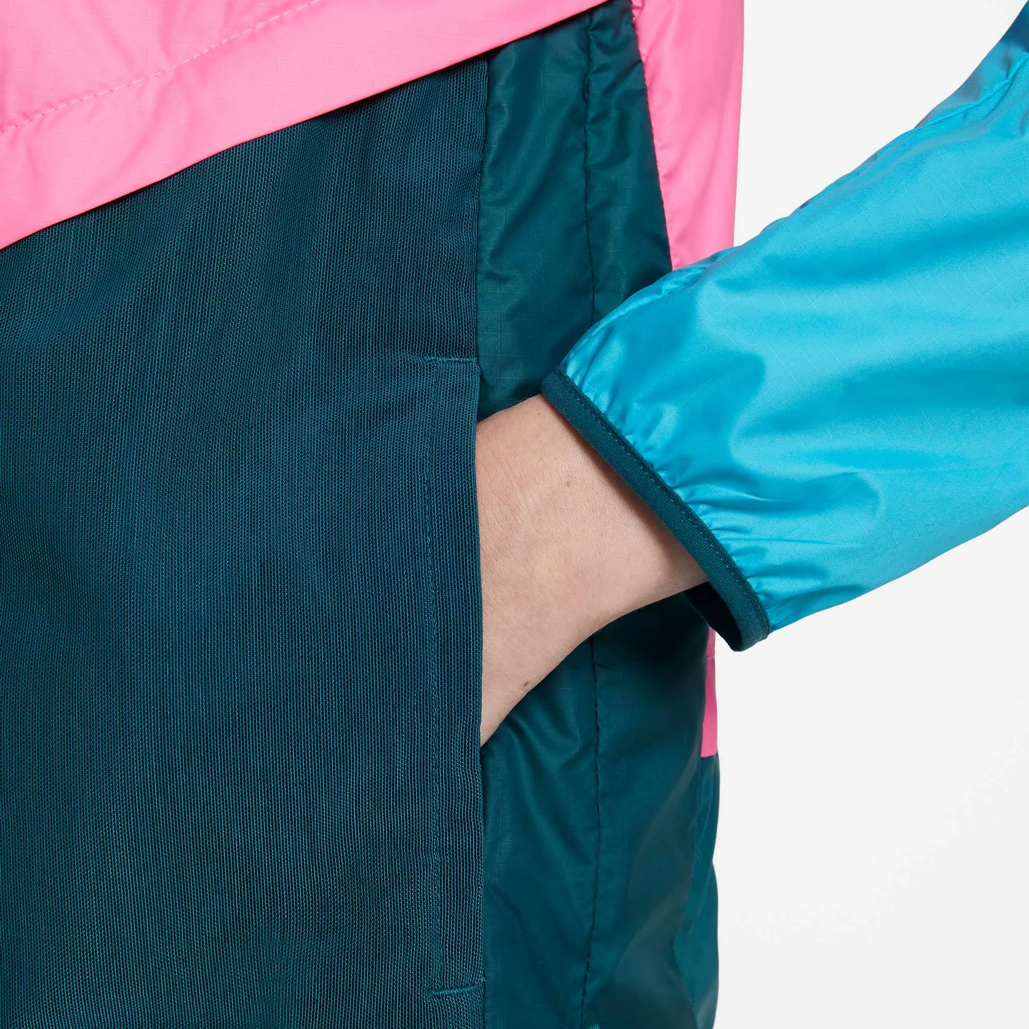 Nike | Women's SF Trail Jacket 9 Nike | Women's SF Trail Jacket - Image 7