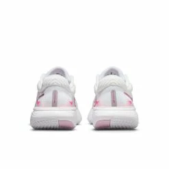 Nike | Women's ZoomX Invincible Run Flyknit 2 Running Shoes 15 Nike | Women's ZoomX Invincible Run Flyknit 2 Running Shoes -True Motion Sales Store DC9993 100 W Nike ZoomXInvincibleRunFlyknit2 back