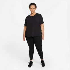 Nike | Women's Dri-FIT ONE Standard Fit Short-Sleeve Top (Plus Size) 8 Nike | Women's Dri-FIT ONE Standard Fit Short-Sleeve Top (Plus Size) -True Motion Sales Store DD0618 010 W Nike OneLuxeDFSSSTDTop frontfullbody