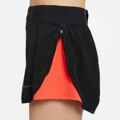 Nike | Women's Run Division Tempo Luxe Shorts 11 Nike | Women's Run Division Tempo Luxe Shorts -True Motion Sales Store DD5328 010 F nike Run Division Tempo Luxe Shorts side split