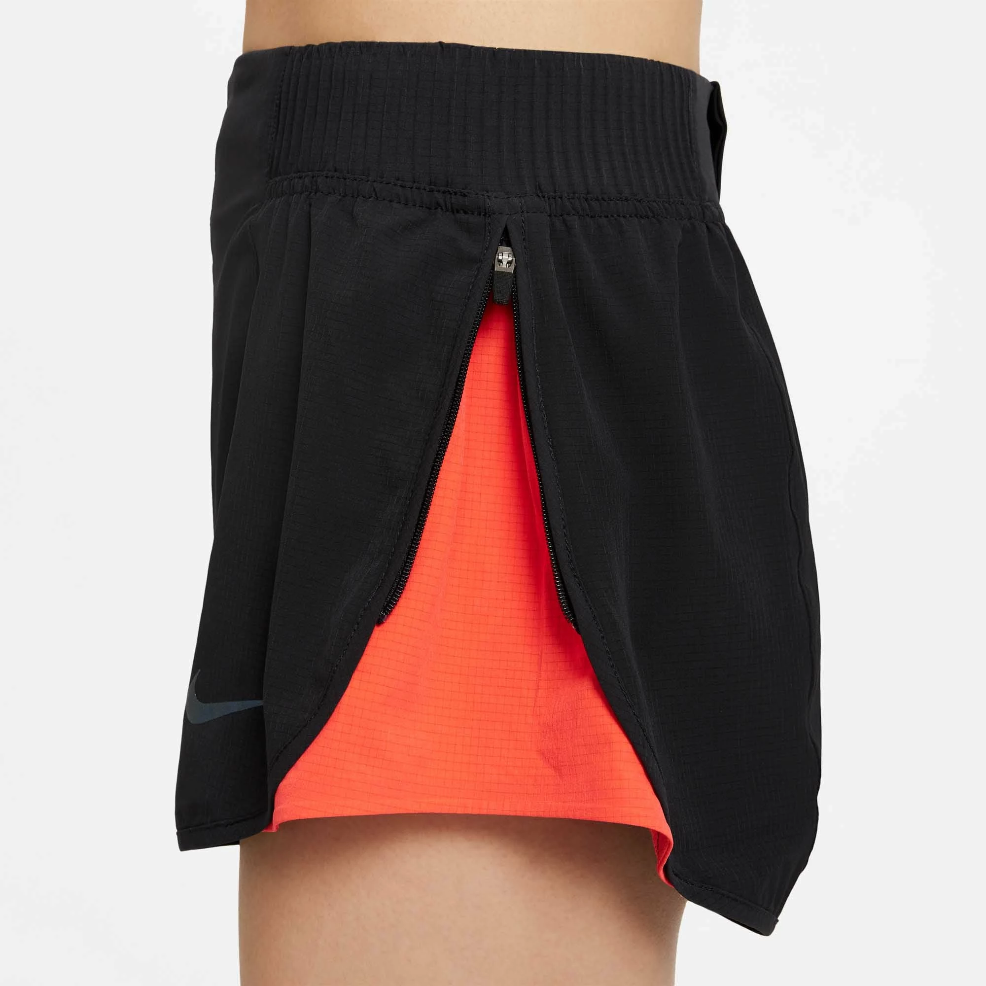 Nike | Women's Run Division Tempo Luxe Shorts 5 Nike | Women's Run Division Tempo Luxe Shorts - Image 3