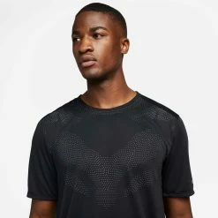 Nike | Men's Dri-Fit Run Division Rise 365 Flash GX SS -True Motion Sales Store DD6045 010 PHSYM001 2000