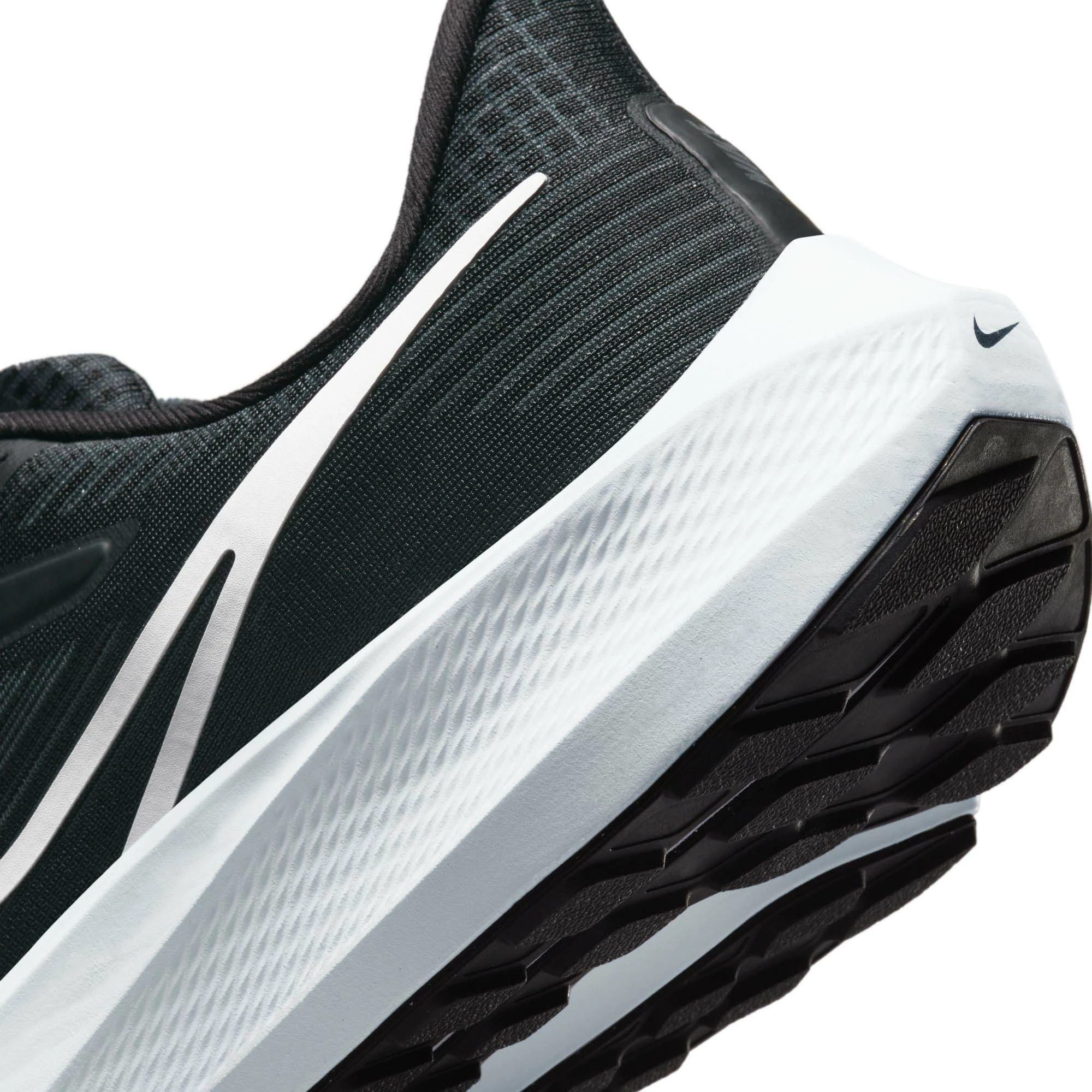 Nike | Men's Air Zoom Pegasus 39 Running Shoes - Black 10 Nike | Men's Air Zoom Pegasus 39 Running Shoes - Black - Image 8