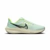 Nike | Women's Air Zoom Pegasus 39 Running Shoes 2 Nike | Women's Air Zoom Pegasus 39 Running Shoes -True Motion Sales Store DH4072 301 W Nike Pegasus39 side2 3c883880 7e42 4478 8403 71d316c56783