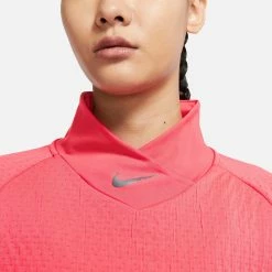 Nike | Women's TF Run Division Midlayer 10 Nike | Women's TF Run Division Midlayer -True Motion Sales Store DM7553 648 W Nike TFRunDivisionMidlayer frontclose