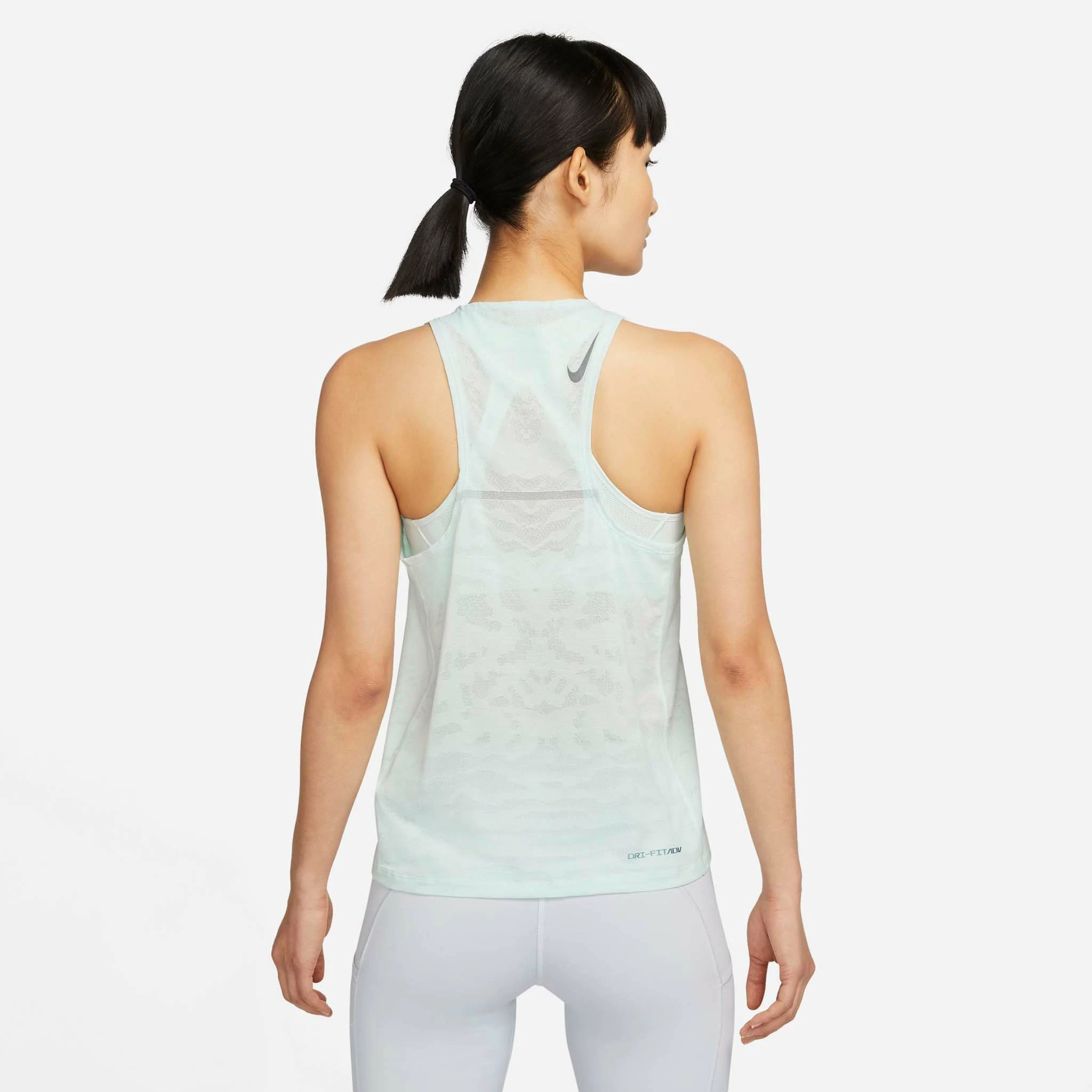 Nike | Women's DF ADV Run Division Engineered Tank 4 Nike | Women's DF ADV Run Division Engineered Tank - Image 2