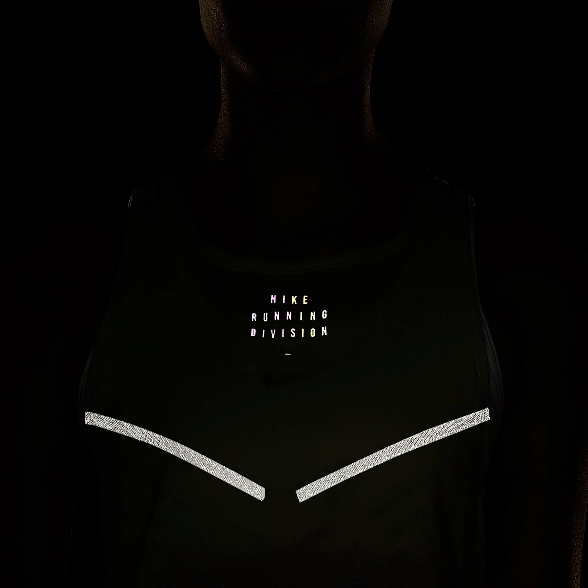 Nike | Women's DF ADV Run Division Engineered Tank 8 Nike | Women's DF ADV Run Division Engineered Tank - Image 6