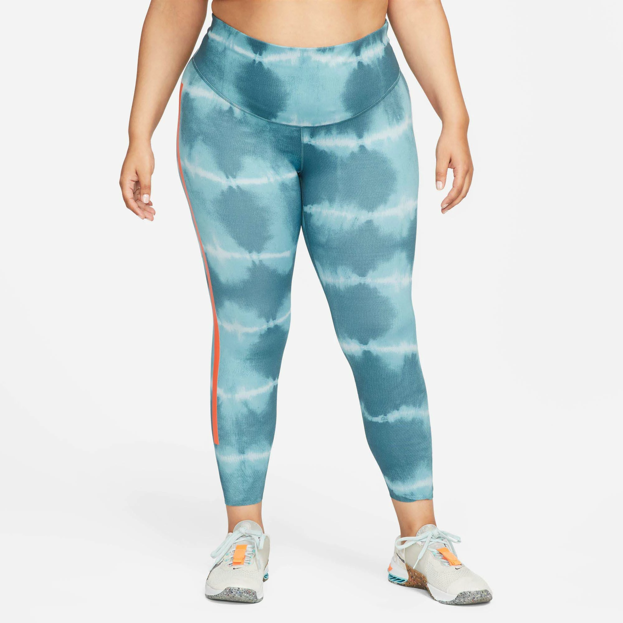 Nike | Women's One Luxe DF MR Tight Plus 3 Nike | Women's One Luxe DF MR Tight Plus