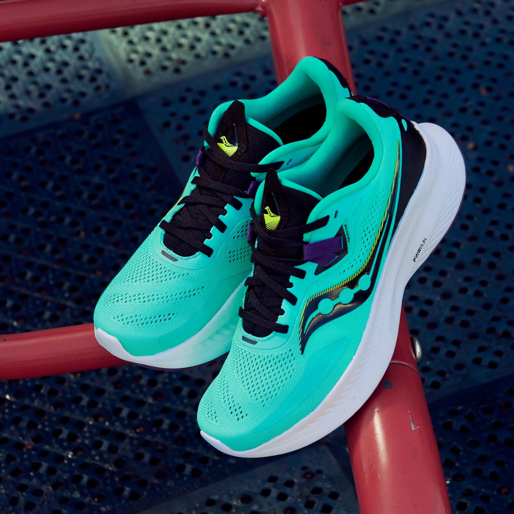 Saucony | Women's Guide 15 Running Shoes 8 Saucony | Women's Guide 15 Running Shoes - Image 6