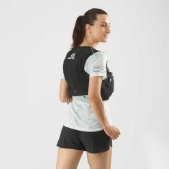 Salomon | Women's ADV SKIN 8 SET W 7 Salomon | Women's ADV SKIN 8 SET W -True Motion Sales Store LC1514100 F salomon advskin8setw modelback