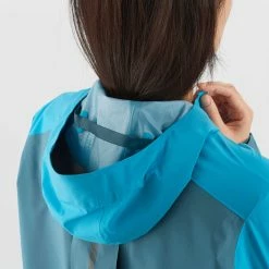 Salomon | Women's Bonatti Trail WP Jacket 14 Salomon | Women's Bonatti Trail WP Jacket -True Motion Sales Store LC1600400 F salomon bonattitrailwpjacket hooddetail