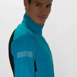 Salomon | Men's GTX Pro WS Jacket 16 Salomon | Men's GTX Pro WS Jacket -True Motion Sales Store LC1615000 M salomon gtxprowsjkt modelside