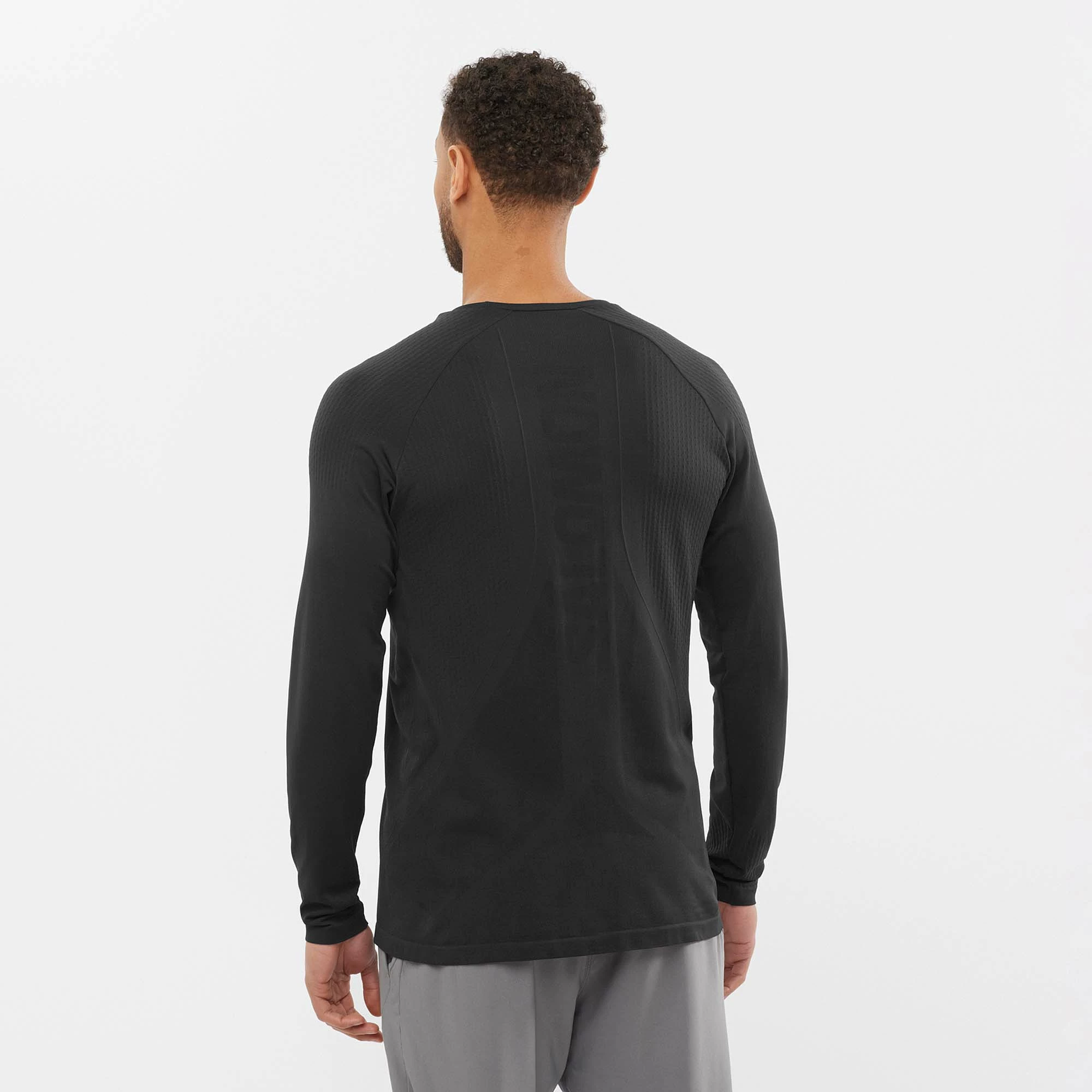 Salomon | Men's Sense Aero Long Sleeve Tee - Deep Black 4 Salomon | Men's Sense Aero Long Sleeve Tee - Deep Black - Image 2