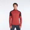 2XU | Men's Light Speed 1/2 Zip - Chilli Oil -True Motion Sales Store MR6673a M 2XU LightSpeed12Zip frnotonbody