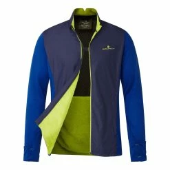 Ronhill | Men's Tech Hyperchill Jacket 7 Ronhill | Men's Tech Hyperchill Jacket -True Motion Sales Store Rh005720Rh00774 M ronhill techhyperchilljacket open