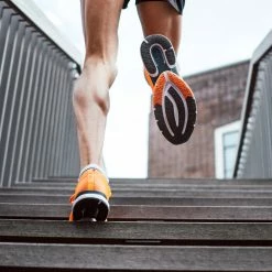 True Motion | Men's U-Tech Solo Running Shoes -True Motion Sales Store TMM01031D01 M Truemotion Solo lifestlye3