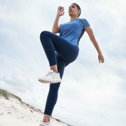 On | Women's Performance-T 8 On | Women's Performance-T -True Motion Sales Store W20200236 F onrunning performancet modeljump