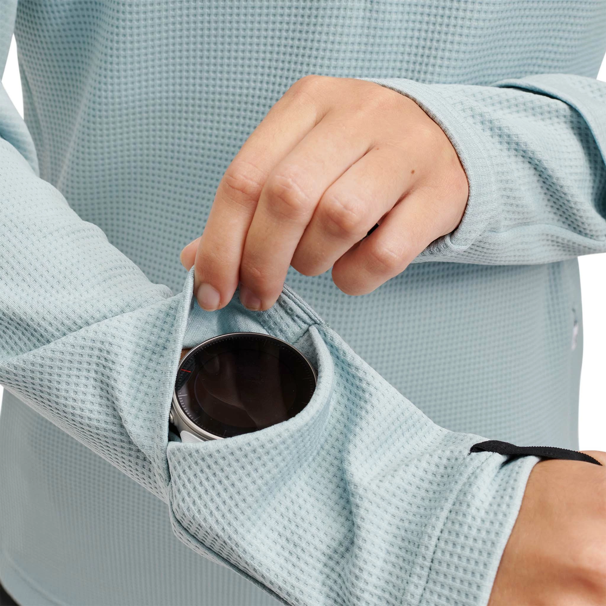 On | Women's Climate Shirt 9 On | Women's Climate Shirt - Image 7