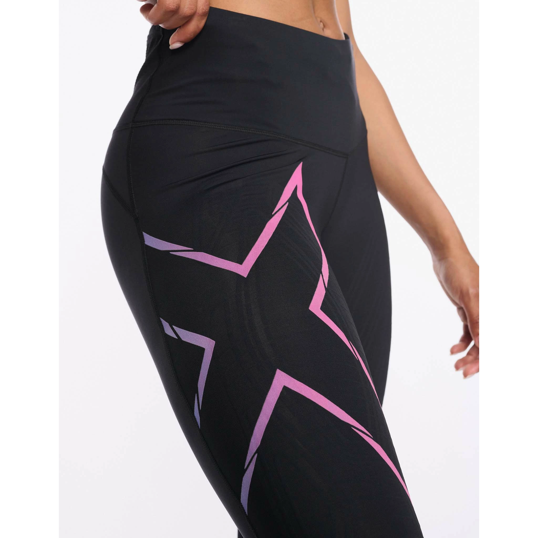 2XU | Women's Light Speed Mid-Rise Compression Tights - Black 5 2XU | Women's Light Speed Mid-Rise Compression Tights - Black - Image 3