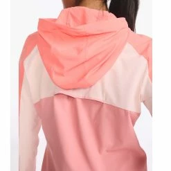2XU | Women's Aero Jacket - Hyper Coral 9 2XU | Women's Aero Jacket - Hyper Coral -True Motion Sales Store WR6686aHYCRSF W 2XU AeroJacket backonbody